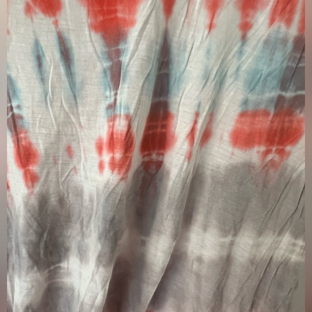 Young Fabulous & Broke Red and Gray Tie-Dye Top and matching skirt - Picture 5 of 15
